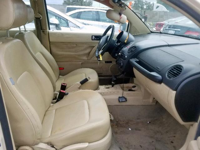 3VWPR31C16M406998 - 2006 VOLKSWAGEN NEW BEETLE 奶油色 照片 5