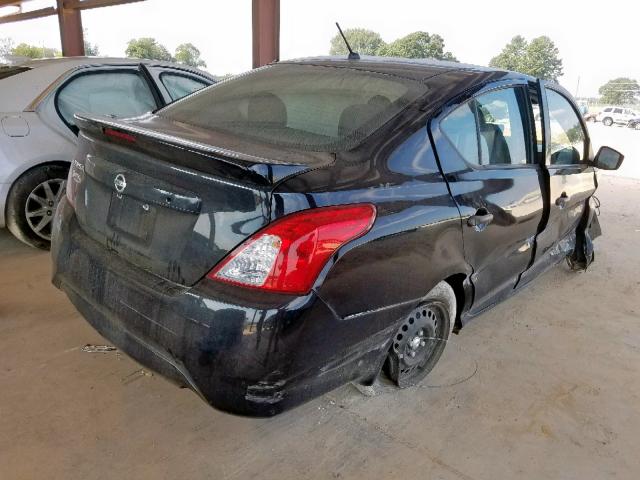 3N1CN7AP1JL839102 - 2018 NISSAN VERSA S BLACK photo 4