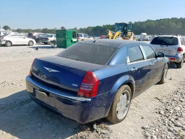 2C3JA43R15H645248 - 2005 CHRYSLER 300 BLUE photo 4