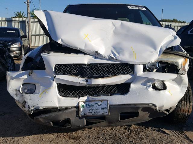 1GNDV23117D215481 - 2007 CHEVROLET UPLANDER L WHITE photo 9