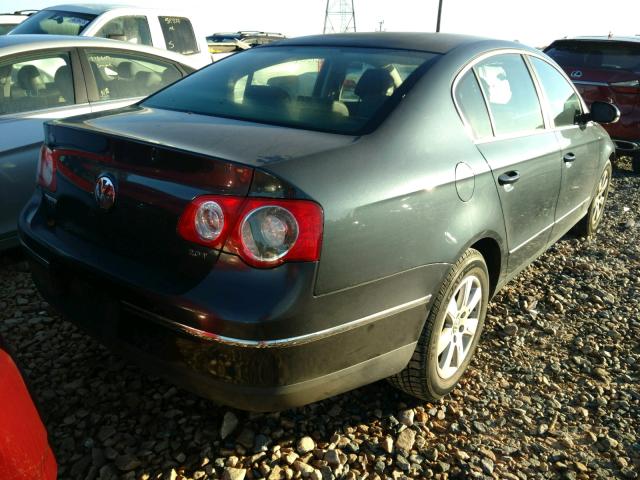 WVWJK73C78P044089 - 2008 VOLKSWAGEN PASSAT TUR BLUE photo 4