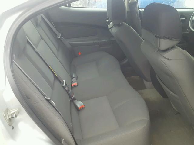 2G2WP522741341783 - 2004 PONTIAC GRAND PRIX SILVER photo 6