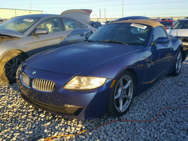 4USBU53596LX01008 - 2006 BMW Z4 3.0SI BLUE photo 2