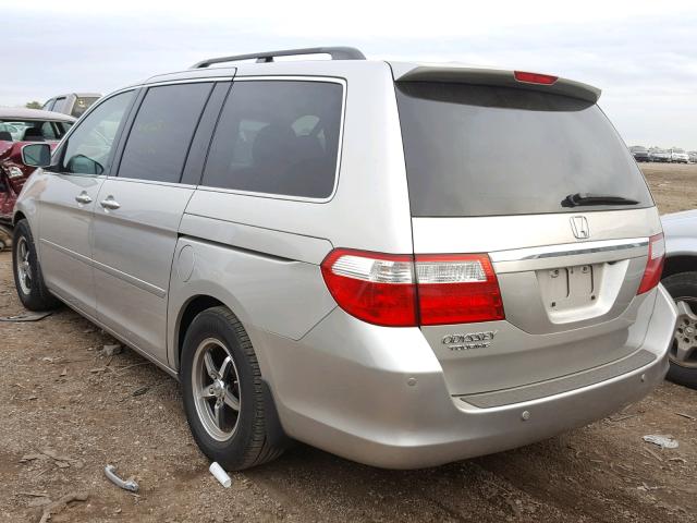 5FNRL388X6B076796 - 2006 HONDA ODYSSEY TO SILVER photo 3