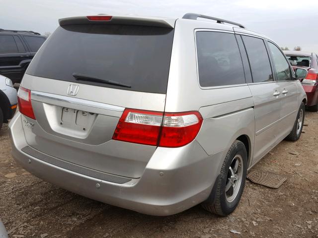 5FNRL388X6B076796 - 2006 HONDA ODYSSEY TO SILVER photo 4