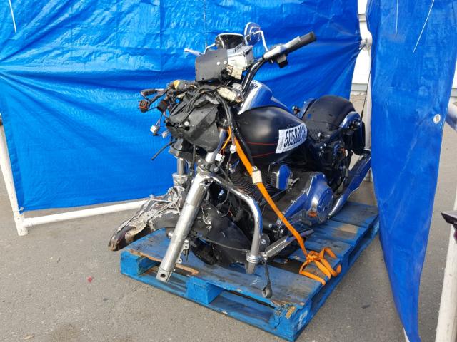 1HD1KHM17BB631527 - 2011 HARLEY-DAVIDSON FLTRX 黑色 照片 2