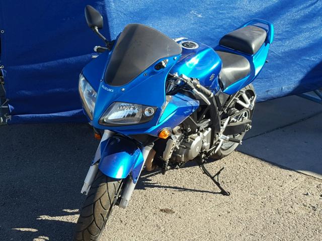 1S1VP53A562102100 - 2006 SUZUKI SV650 BLUE photo 2