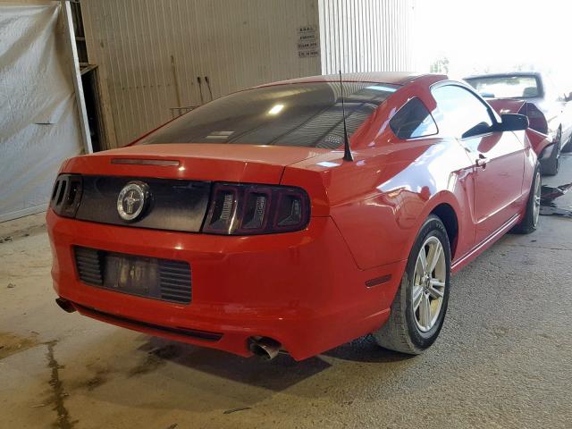 1ZVBP8AM7E5208727 - 2014 FORD MUSTANG RED photo 4
