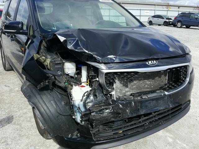 KNDMB5C11G6111189 - 2016 KIA SEDONA LX BLACK photo 9