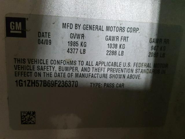 1G1ZH57B69F236370 - 2009 CHEVROLET MALIBU 1LT SILVER photo 10