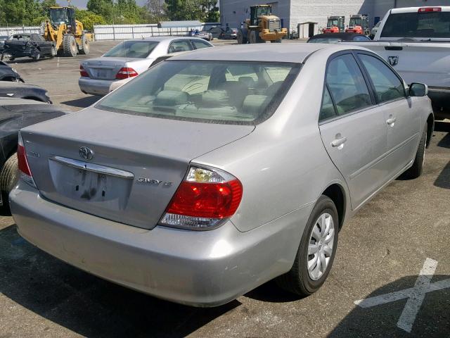 4T1BE32K95U400581 - 2005 TOYOTA CAMRY LE GRAY photo 4
