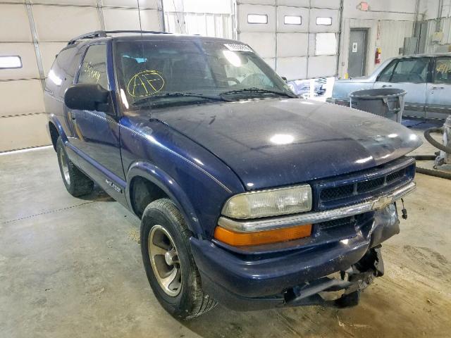 1GNCS18W12K213849 - 2002 CHEVROLET BLAZER BLUE photo 1