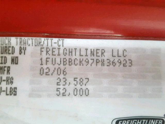1FUJBBCK97PX36923 - 2007 FREIGHTLINER CONVENTION RED photo 10