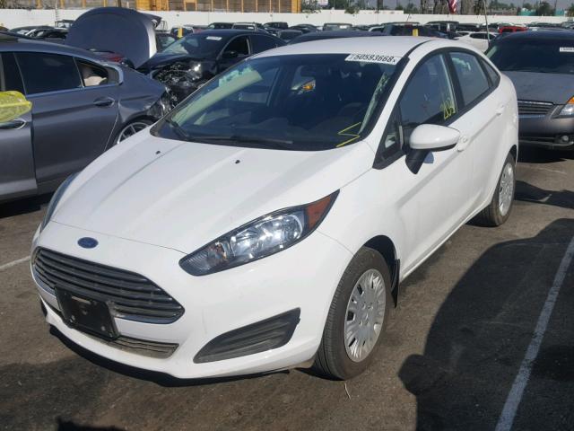 3FADP4AJ0HM154220 - 2017 FORD FIESTA S WHITE photo 2