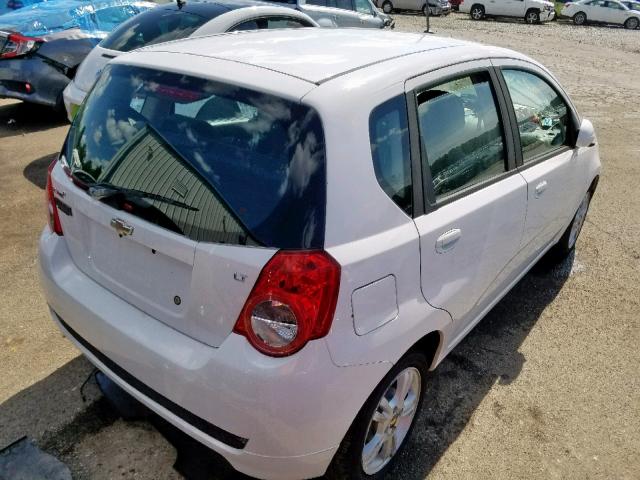 KL1TD6DE0AB116760 - 2010 CHEVROLET AVEO LS WHITE photo 4