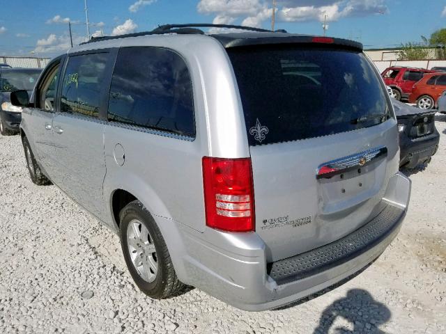 2A8HR54P38R673095 - 2008 CHRYSLER TOWN & COU SILVER photo 3