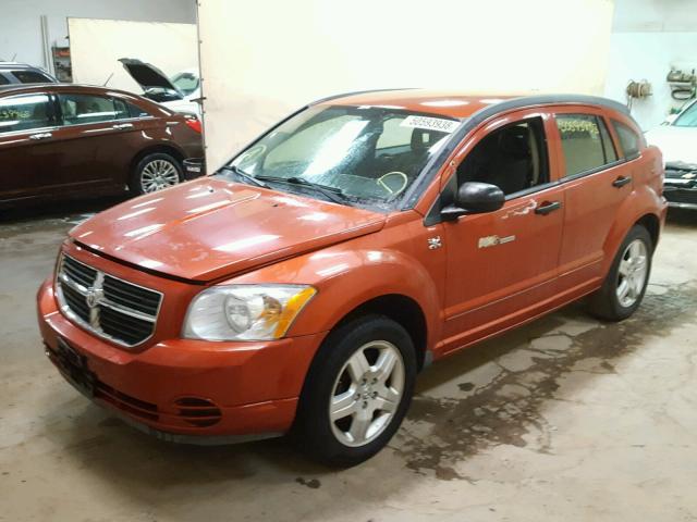 1B3HB48B28D670651 - 2008 DODGE CALIBER SX ORANGE photo 2