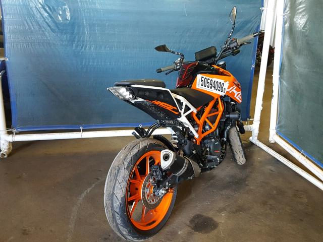 MD2JPJ402HC242261 - 2017 KTM DUKE 390 ORANGE photo 4