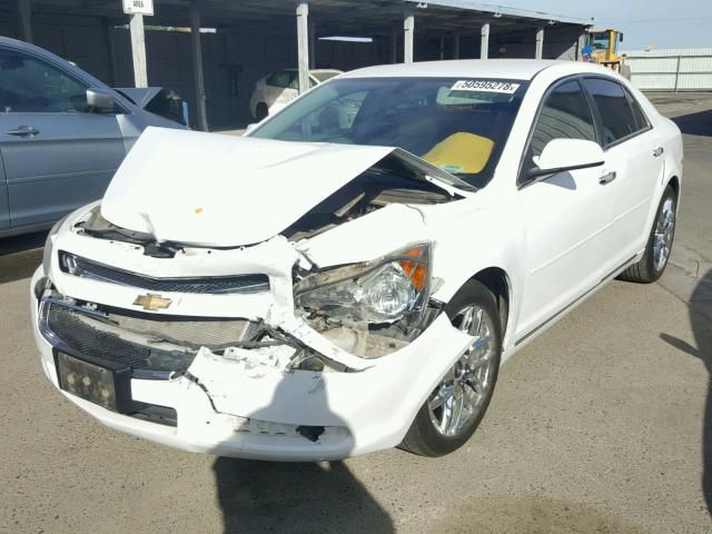 1G1ZD5E07CF131471 - 2012 CHEVROLET MALIBU 2LT WHITE photo 2