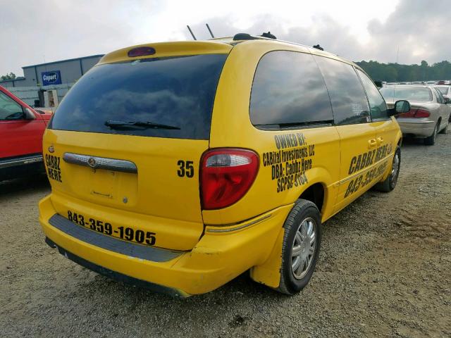 2A8GP64L36R797983 - 2006 CHRYSLER TOWN & COU YELLOW photo 4