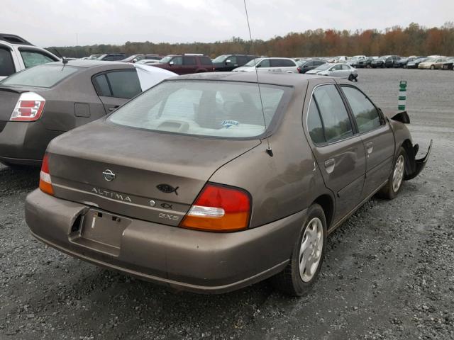 1N4DL01D9WC225749 - 1998 NISSAN ALTIMA XE GOLD photo 4