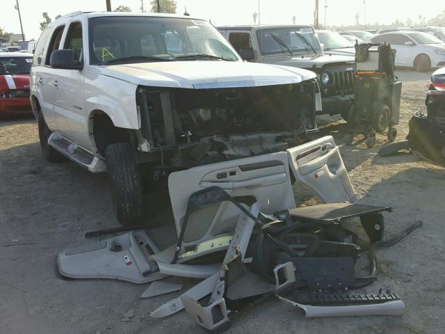 1GYEK63NX2R284157 - 2002 CADILLAC ESCALADE L CREAM photo 1