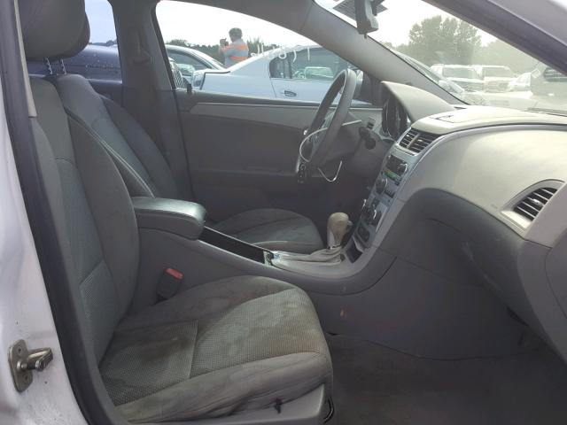 1G1ZA5EUXBF150140 - 2011 CHEVROLET MALIBU LS 白色 照片 5