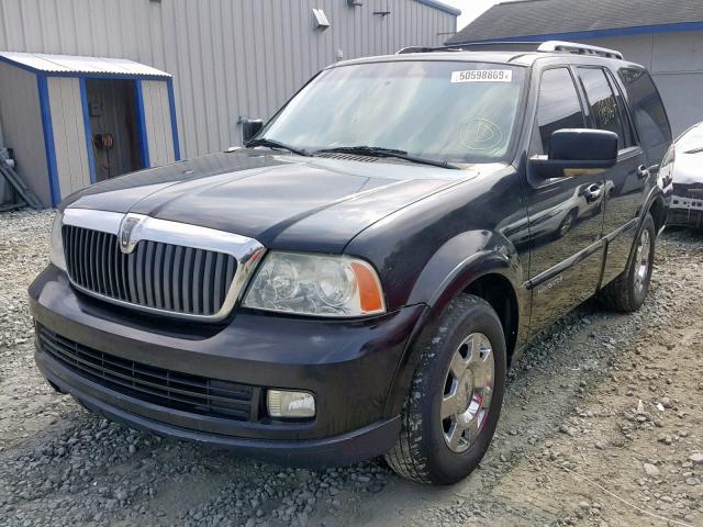 5LMFU28576LJ10490 - 2006 LINCOLN NAVIGATOR BLACK photo 2