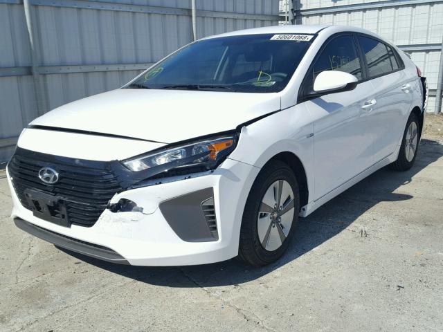 KMHC65LC2HU056956 - 2017 HYUNDAI IONIQ BLUE WHITE photo 2