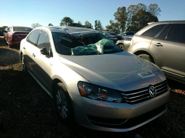 1VWAS7A38EC073099 - 2014 VOLKSWAGEN PASSAT S SILVER photo 1