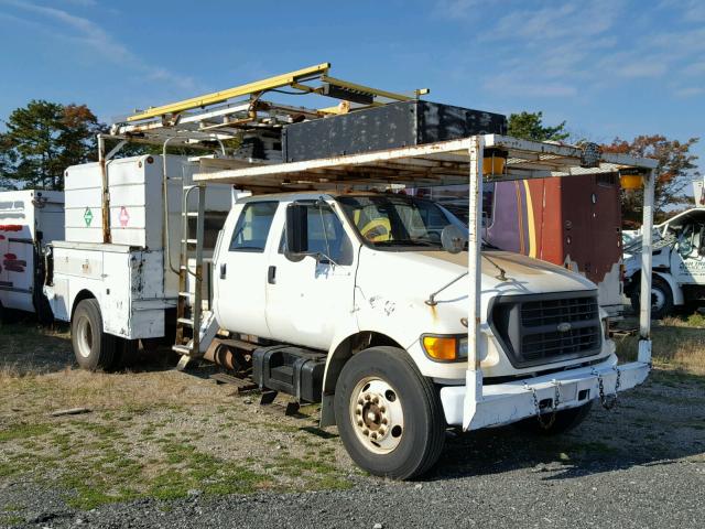 3FDXW75H13MB05826 - 2003 FORD F750 SUPER WHITE photo 1