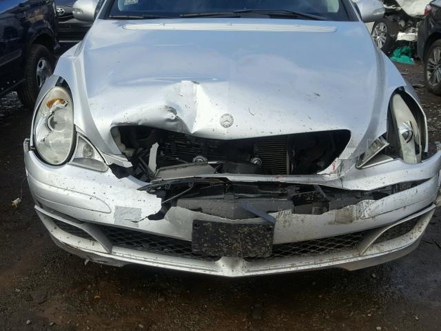 4JGCB75E76A008471 - 2006 MERCEDES-BENZ R 500 SILVER photo 7