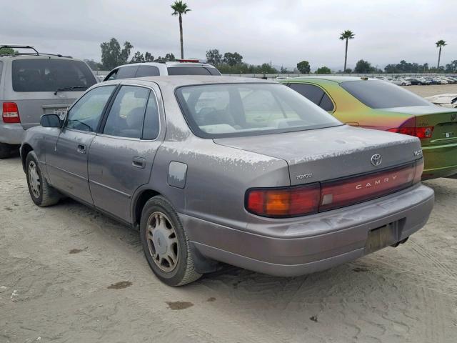 JT2GK13E9R0003894 - 1994 TOYOTA CAMRY XLE BROWN photo 3