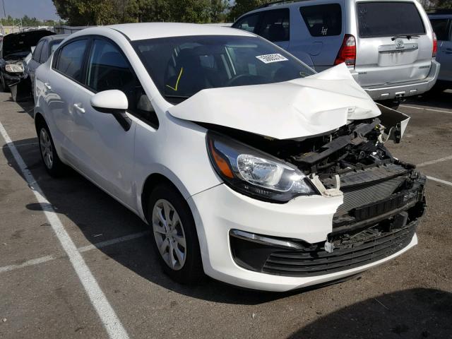 KNADM4A34G6667812 - 2016 KIA RIO LX WHITE photo 1