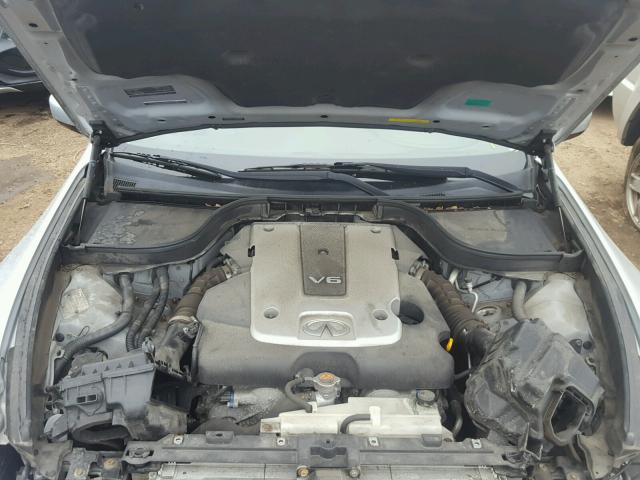 JN1DV6AR8BM650292 - 2011 INFINITI G25 SILVER photo 7