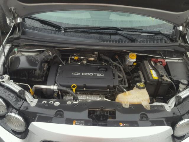 1G1JA6EH4C4211758 - 2012 CHEVROLET SONIC LS SILVER photo 7