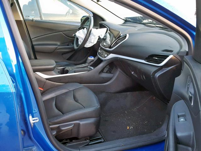 1G1RA6S56HU134119 - 2017 CHEVROLET VOLT LT BLUE photo 5