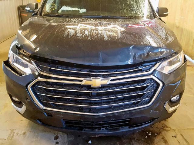 1GNEVGKW8JJ258500 - 2018 CHEVROLET TRAVERSE L GREEN photo 9