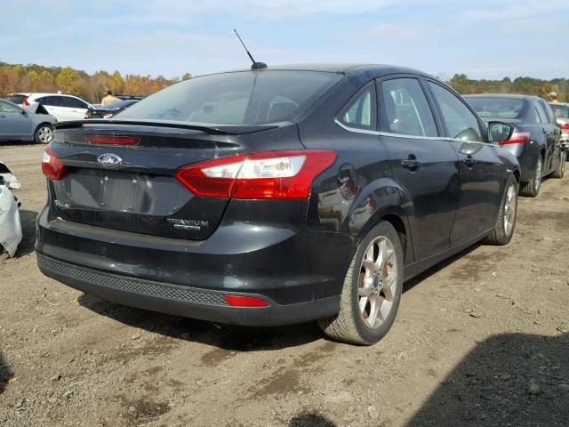 1FADP3J22EL173688 - 2014 FORD FOCUS TITA BLACK photo 4