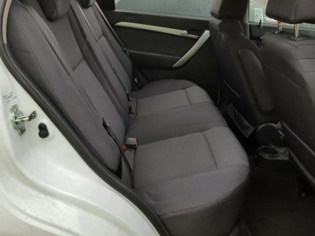 KL1TD5DE9BB118518 - 2011 CHEVROLET AVEO LS WHITE photo 6