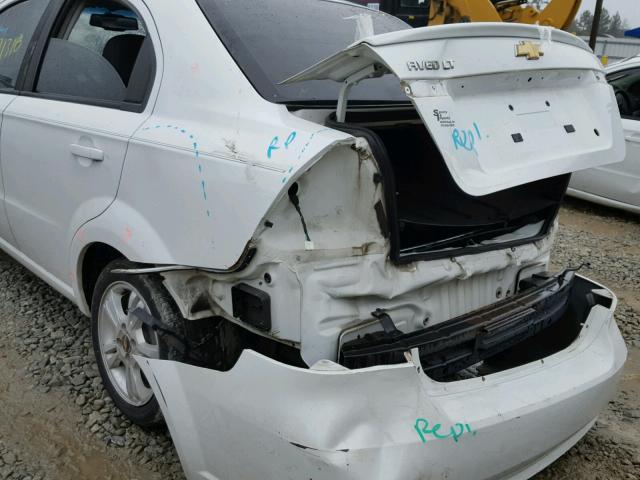 KL1TD5DE9BB118518 - 2011 CHEVROLET AVEO LS WHITE photo 9