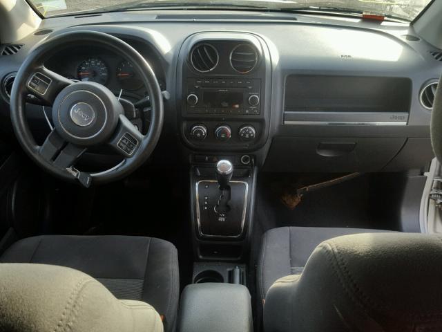 1J4NT1FAXBD190012 - 2011 JEEP COMPASS SP Gümüş foto 9