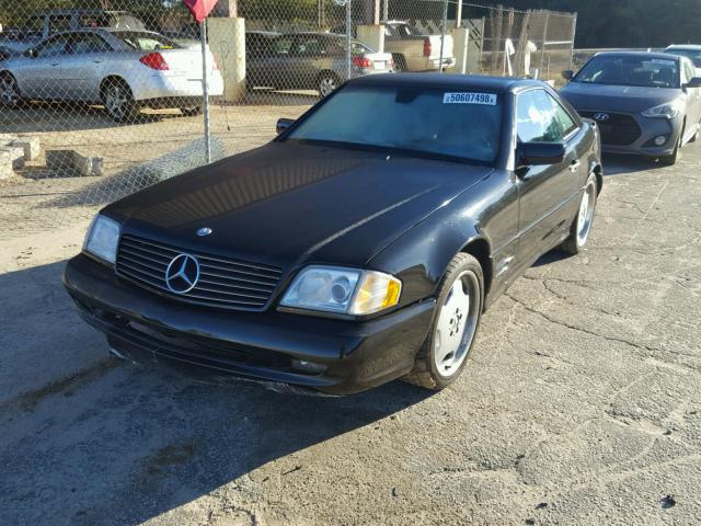 WDBFA67F3WF170216 - 1998 MERCEDES-BENZ SL 500 BLACK photo 2