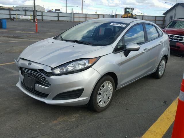 3FADP4AJ5FM191003 - 2015 FORD FIESTA S SILVER photo 2