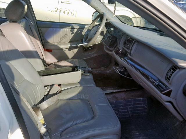 1G4CW54K844106470 - 2004 BUICK PARK AVENU WHITE photo 5