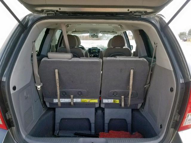 KNDMG4C70C6441156 - 2012 KIA SEDONA LX GRAY photo 9