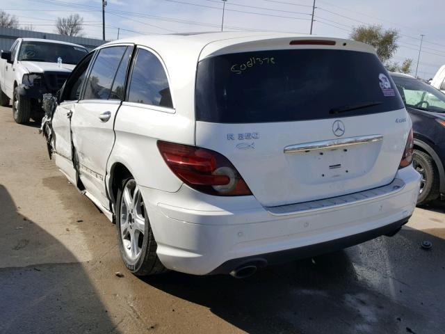 4JGCB65E58A075115 - 2008 MERCEDES-BENZ R 350 WHITE photo 3