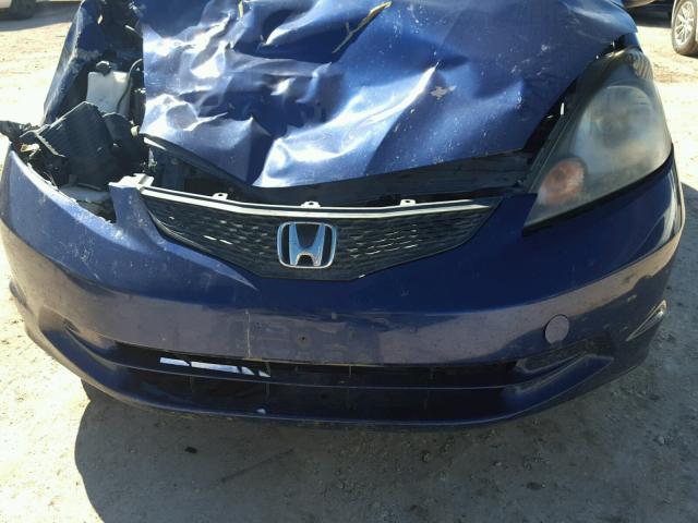 JHMGE8H33DC030755 - 2013 HONDA FIT BLUE photo 7