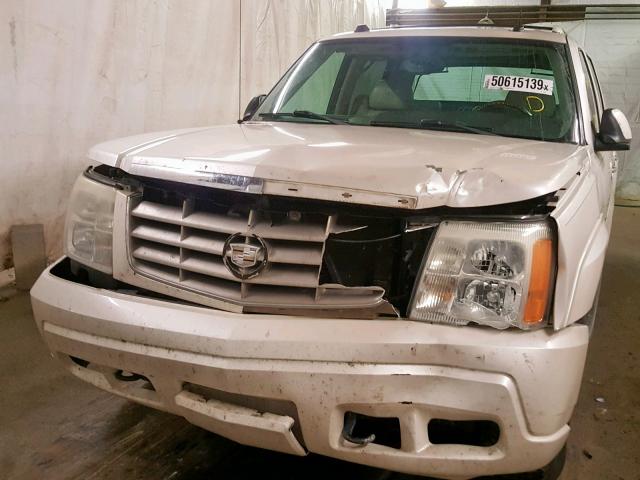 3GYEK62N64G104497 - 2004 CADILLAC ESCALADE E WHITE photo 9