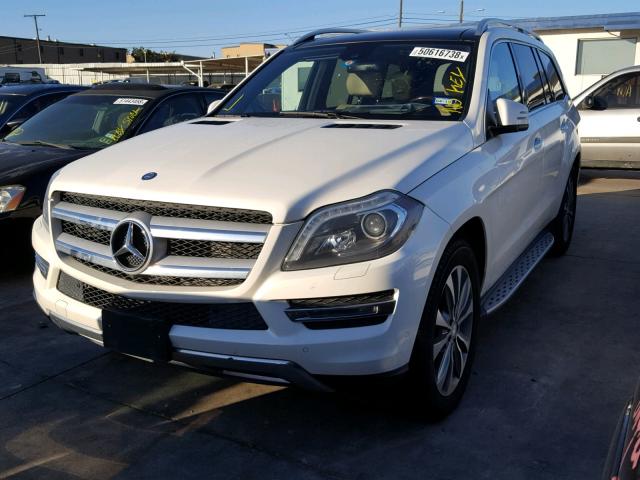 4JGDF7CEXEA304840 - 2014 MERCEDES-BENZ GL 450 4MA WHITE photo 2